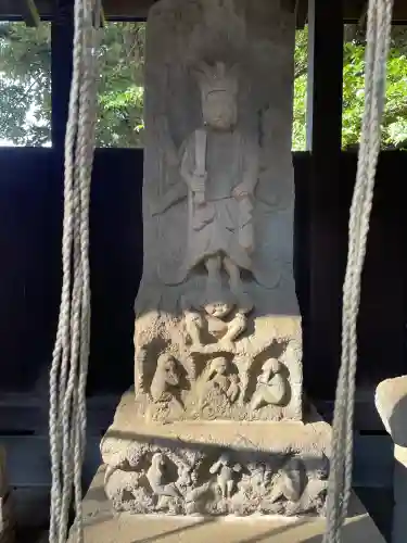 白髭神社の{uncategorized: "未分類", other: "その他", undefined: "問題あり", building: "その他建物", grave: "お墓", sacred_gate: "鳥居", guardian: "狛犬", statue: "像", buddha: "仏像", history: "歴史", nature: "自然", garden: "庭園", animal: "動物", pagoda: "塔", temizu: "手水舎", mountain_gate: "山門・神門", sanctuary: "本殿・本堂", subordinate: "末社・摂社", art: "芸術", scenery: "景色", jizo: "地蔵", ema: "絵馬", goshuin: "御朱印", omikuji: "おみくじ", items: "授与品その他", amulet: "お守り", goshuincho: "御朱印帳", eats: "食事", festival: "お祭り", votive_dance: "神楽", shichigosan: "七五三参", wedding: "結婚式", experience: "体験その他", initially: "初詣", around: "周辺", anti_infection: "感染症対策"}