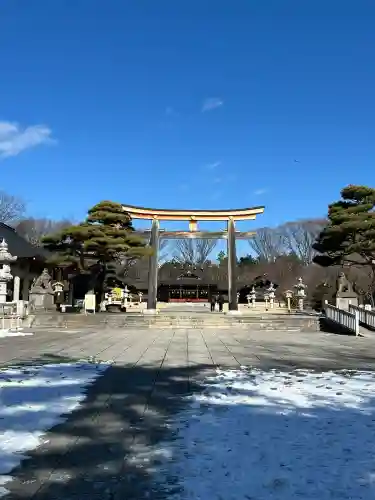 長野縣護國神社の{uncategorized: "未分類", other: "その他", undefined: "問題あり", building: "その他建物", grave: "お墓", sacred_gate: "鳥居", guardian: "狛犬", statue: "像", buddha: "仏像", history: "歴史", nature: "自然", garden: "庭園", animal: "動物", pagoda: "塔", temizu: "手水舎", mountain_gate: "山門・神門", sanctuary: "本殿・本堂", subordinate: "末社・摂社", art: "芸術", scenery: "景色", jizo: "地蔵", ema: "絵馬", goshuin: "御朱印", omikuji: "おみくじ", items: "授与品その他", amulet: "お守り", goshuincho: "御朱印帳", eats: "食事", festival: "お祭り", votive_dance: "神楽", shichigosan: "七五三参", wedding: "結婚式", experience: "体験その他", initially: "初詣", around: "周辺", anti_infection: "感染症対策"}