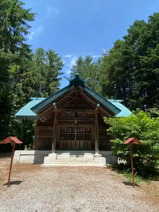 占冠神社の本殿・本堂