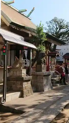 皆中稲荷神社の狛犬