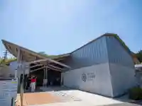 金蛇水神社の{uncategorized: "未分類", other: "その他", undefined: "問題あり", building: "その他建物", grave: "お墓", sacred_gate: "鳥居", guardian: "狛犬", statue: "像", buddha: "仏像", history: "歴史", nature: "自然", garden: "庭園", animal: "動物", pagoda: "塔", temizu: "手水舎", mountain_gate: "山門・神門", sanctuary: "本殿・本堂", subordinate: "末社・摂社", art: "芸術", scenery: "景色", jizo: "地蔵", ema: "絵馬", goshuin: "御朱印", omikuji: "おみくじ", items: "授与品その他", amulet: "お守り", goshuincho: "御朱印帳", eats: "食事", festival: "お祭り", votive_dance: "神楽", shichigosan: "七五三参", wedding: "結婚式", experience: "体験その他", initially: "初詣", around: "周辺", anti_infection: "感染症対策"}