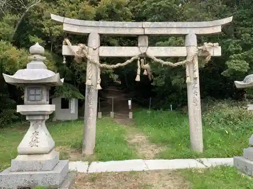 宗賢神社の鳥居