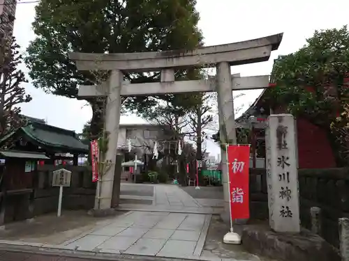 麻布氷川神社の鳥居