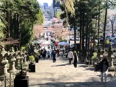 仙台東照宮の{uncategorized: "未分類", other: "その他", undefined: "問題あり", building: "その他建物", grave: "お墓", sacred_gate: "鳥居", guardian: "狛犬", statue: "像", buddha: "仏像", history: "歴史", nature: "自然", garden: "庭園", animal: "動物", pagoda: "塔", temizu: "手水舎", mountain_gate: "山門・神門", sanctuary: "本殿・本堂", subordinate: "末社・摂社", art: "芸術", scenery: "景色", jizo: "地蔵", ema: "絵馬", goshuin: "御朱印", omikuji: "おみくじ", items: "授与品その他", amulet: "お守り", goshuincho: "御朱印帳", eats: "食事", festival: "お祭り", votive_dance: "神楽", shichigosan: "七五三参", wedding: "結婚式", experience: "体験その他", initially: "初詣", around: "周辺", anti_infection: "感染症対策"}