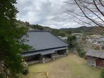 観音寺の本殿・本堂