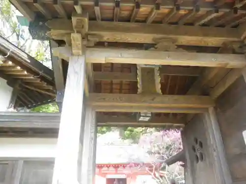 荏柄天神社の山門・神門