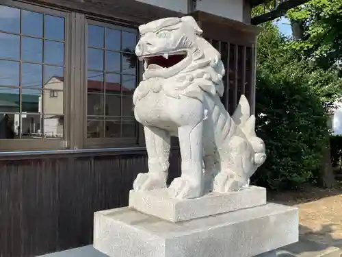 八柱神社の狛犬