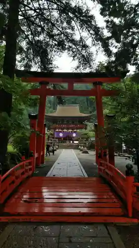 丹生都比売神社の鳥居