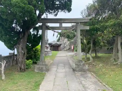 八幡神社の鳥居