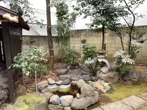 くまくま神社(導きの社 熊野町熊野神社)の庭園
