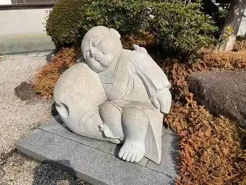 雲昌寺の像