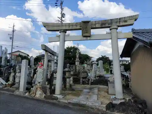 御嶽神社の鳥居