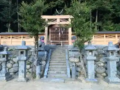 忍坂坐生根神社の本殿