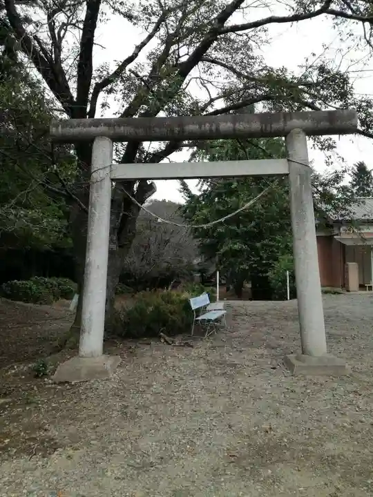 三蔵神社の鳥居