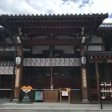 西代寺の本殿・本堂