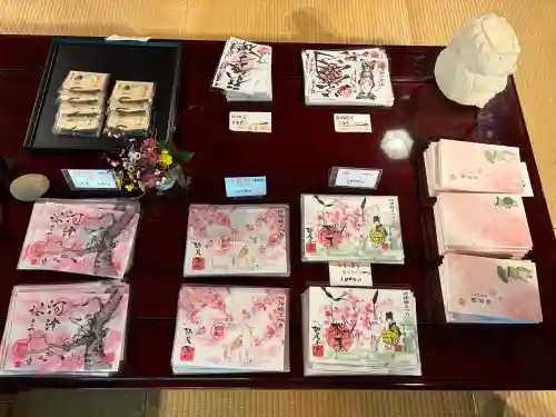 かっぱの寺 栖足寺の{uncategorized: "未分類", other: "その他", undefined: "問題あり", building: "その他建物", grave: "お墓", sacred_gate: "鳥居", guardian: "狛犬", statue: "像", buddha: "仏像", history: "歴史", nature: "自然", garden: "庭園", animal: "動物", pagoda: "塔", temizu: "手水舎", mountain_gate: "山門・神門", sanctuary: "本殿・本堂", subordinate: "末社・摂社", art: "芸術", scenery: "景色", jizo: "地蔵", ema: "絵馬", goshuin: "御朱印", omikuji: "おみくじ", items: "授与品その他", amulet: "お守り", goshuincho: "御朱印帳", eats: "食事", festival: "お祭り", votive_dance: "神楽", shichigosan: "七五三参", wedding: "結婚式", experience: "体験その他", initially: "初詣", around: "周辺", anti_infection: "感染症対策"}