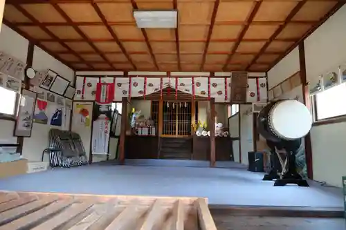 白鬚神社の本殿