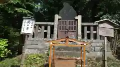 小御門神社の末社