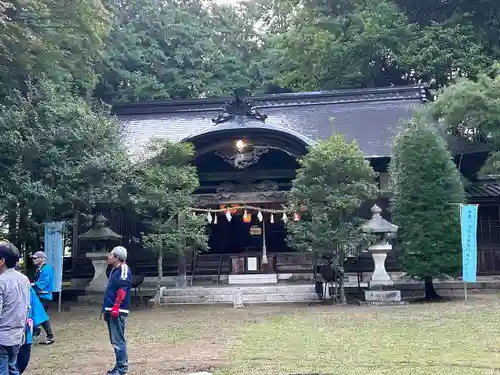 新屋諏訪神社(長野県)
