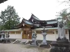 毘森神社の本殿