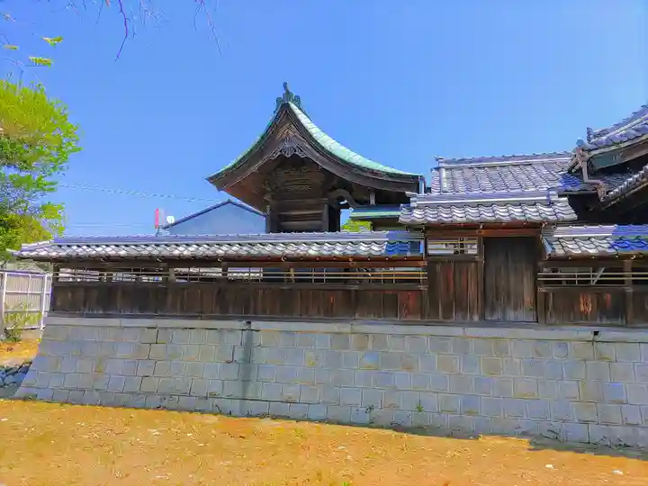 白山社(前飛保町)の本殿・本堂