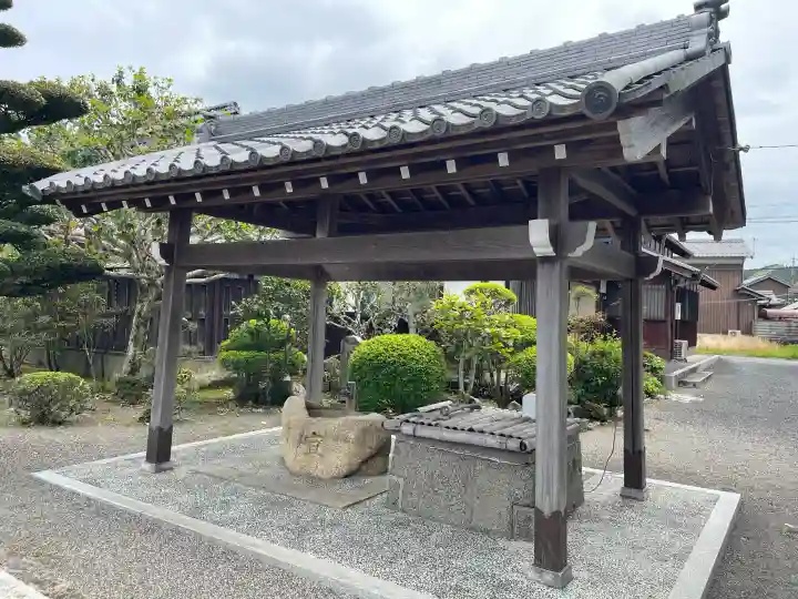 地安寺の{uncategorized: "未分類", other: "その他", undefined: "問題あり", building: "その他建物", grave: "お墓", sacred_gate: "鳥居", guardian: "狛犬", statue: "像", buddha: "仏像", history: "歴史", nature: "自然", garden: "庭園", animal: "動物", pagoda: "塔", temizu: "手水舎", mountain_gate: "山門・神門", sanctuary: "本殿・本堂", subordinate: "末社・摂社", art: "芸術", scenery: "景色", jizo: "地蔵", ema: "絵馬", goshuin: "御朱印", omikuji: "おみくじ", items: "授与品その他", amulet: "お守り", goshuincho: "御朱印帳", eats: "食事", festival: "お祭り", votive_dance: "神楽", shichigosan: "七五三参", wedding: "結婚式", experience: "体験その他", initially: "初詣", around: "周辺", anti_infection: "感染症対策"}