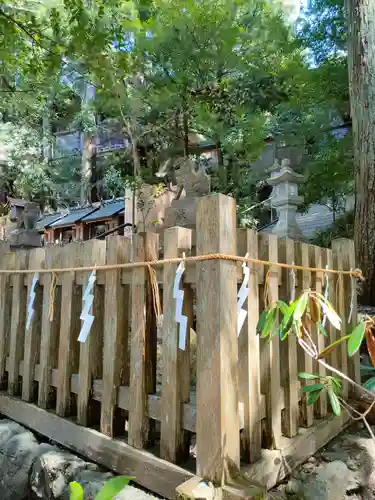 天河大辨財天社の末社・摂社