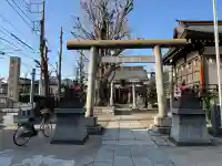飛木稲荷神社の{uncategorized: "未分類", other: "その他", undefined: "問題あり", building: "その他建物", grave: "お墓", sacred_gate: "鳥居", guardian: "狛犬", statue: "像", buddha: "仏像", history: "歴史", nature: "自然", garden: "庭園", animal: "動物", pagoda: "塔", temizu: "手水舎", mountain_gate: "山門・神門", sanctuary: "本殿・本堂", subordinate: "末社・摂社", art: "芸術", scenery: "景色", jizo: "地蔵", ema: "絵馬", goshuin: "御朱印", omikuji: "おみくじ", items: "授与品その他", amulet: "お守り", goshuincho: "御朱印帳", eats: "食事", festival: "お祭り", votive_dance: "神楽", shichigosan: "七五三参", wedding: "結婚式", experience: "体験その他", initially: "初詣", around: "周辺", anti_infection: "感染症対策"}