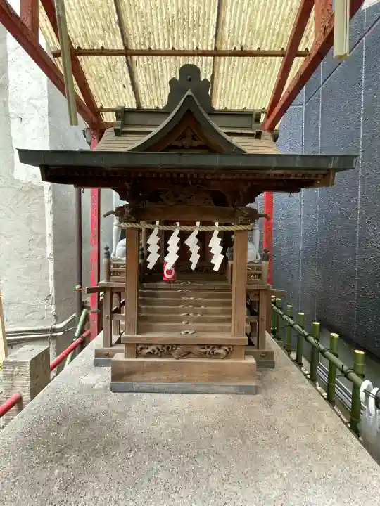 善処稲荷大明神の{uncategorized: "未分類", other: "その他", undefined: "問題あり", building: "その他建物", grave: "お墓", sacred_gate: "鳥居", guardian: "狛犬", statue: "像", buddha: "仏像", history: "歴史", nature: "自然", garden: "庭園", animal: "動物", pagoda: "塔", temizu: "手水舎", mountain_gate: "山門・神門", sanctuary: "本殿・本堂", subordinate: "末社・摂社", art: "芸術", scenery: "景色", jizo: "地蔵", ema: "絵馬", goshuin: "御朱印", omikuji: "おみくじ", items: "授与品その他", amulet: "お守り", goshuincho: "御朱印帳", eats: "食事", festival: "お祭り", votive_dance: "神楽", shichigosan: "七五三参", wedding: "結婚式", experience: "体験その他", initially: "初詣", around: "周辺", anti_infection: "感染症対策"}