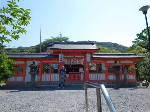 宇治神社の山門・神門