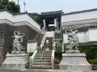 妙音寺の山門・神門