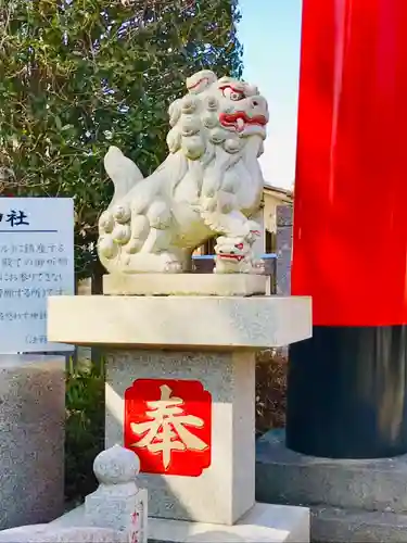 加波山神社真壁拝殿の狛犬