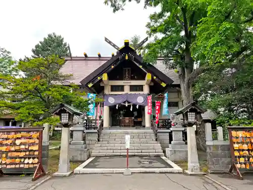 豊平神社の本殿