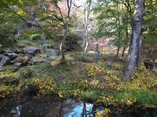 青龍山 吉祥寺の庭園