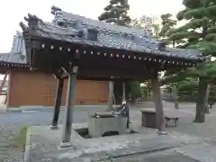 無量壽寺の手水