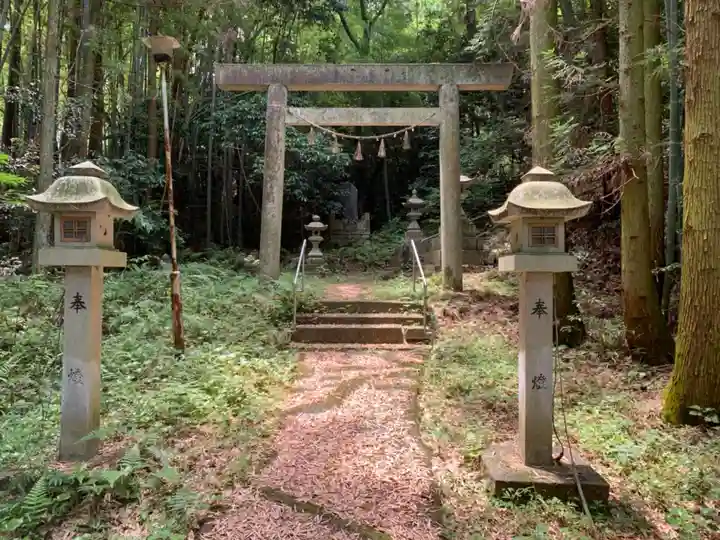 多奈閇神社の鳥居