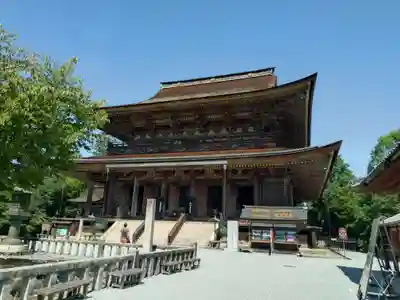 金峯山寺の本殿・本堂