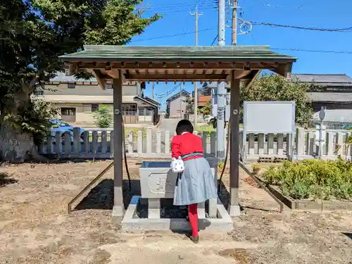 春日神社の手水舎