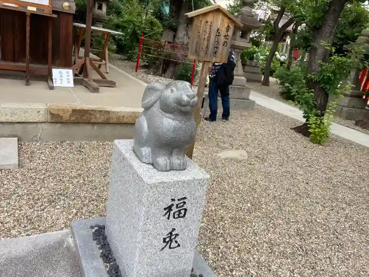三輪神社の狛犬