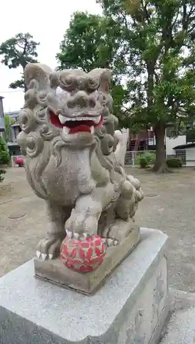 糸縄神社の狛犬