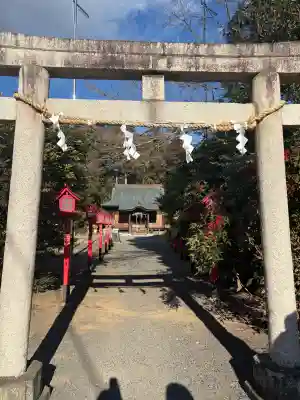 沼鉾神社の{uncategorized: "未分類", other: "その他", undefined: "問題あり", building: "その他建物", grave: "お墓", sacred_gate: "鳥居", guardian: "狛犬", statue: "像", buddha: "仏像", history: "歴史", nature: "自然", garden: "庭園", animal: "動物", pagoda: "塔", temizu: "手水舎", mountain_gate: "山門・神門", sanctuary: "本殿・本堂", subordinate: "末社・摂社", art: "芸術", scenery: "景色", jizo: "地蔵", ema: "絵馬", goshuin: "御朱印", omikuji: "おみくじ", items: "授与品その他", amulet: "お守り", goshuincho: "御朱印帳", eats: "食事", festival: "お祭り", votive_dance: "神楽", shichigosan: "七五三参", wedding: "結婚式", experience: "体験その他", initially: "初詣", around: "周辺", anti_infection: "感染症対策"}