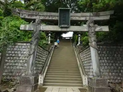 品川神社の鳥居
