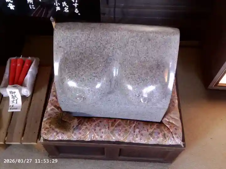 間々観音(龍音寺)の{uncategorized: "未分類", other: "その他", undefined: "問題あり", building: "その他建物", grave: "お墓", sacred_gate: "鳥居", guardian: "狛犬", statue: "像", buddha: "仏像", history: "歴史", nature: "自然", garden: "庭園", animal: "動物", pagoda: "塔", temizu: "手水舎", mountain_gate: "山門・神門", sanctuary: "本殿・本堂", subordinate: "末社・摂社", art: "芸術", scenery: "景色", jizo: "地蔵", ema: "絵馬", goshuin: "御朱印", omikuji: "おみくじ", items: "授与品その他", amulet: "お守り", goshuincho: "御朱印帳", eats: "食事", festival: "お祭り", votive_dance: "神楽", shichigosan: "七五三参", wedding: "結婚式", experience: "体験その他", initially: "初詣", around: "周辺", anti_infection: "感染症対策"}