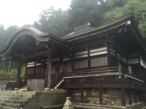 勝尾寺の本殿