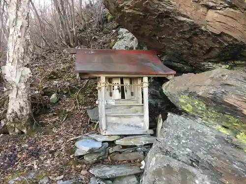 西花童子の本殿・本堂