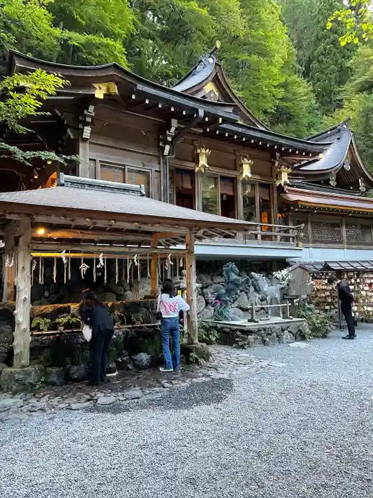 貴船神社の手水舎