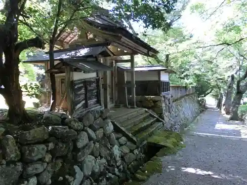 若狭神宮寺の建物その他