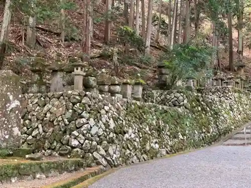 身延山 祖廟拝殿の周辺