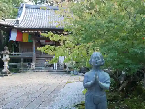 竹林寺の像