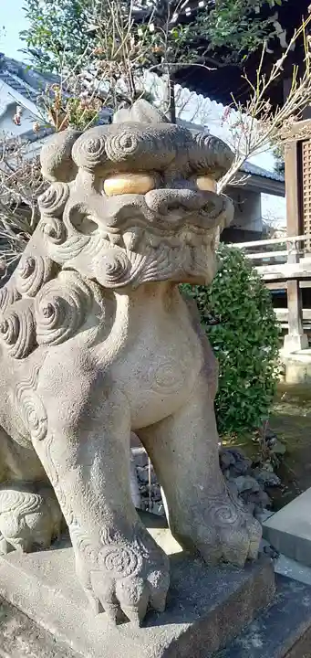 白山神社の狛犬